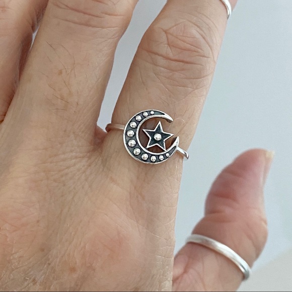 Sterling Silver Crescent Moon and Star Ring with Dots, Celestial Rings, Sky Ring - Picture 11 of 12